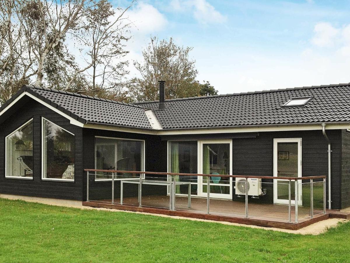 Three-Bedroom Holiday Home In Spottrup 11 Knud  外观 照片